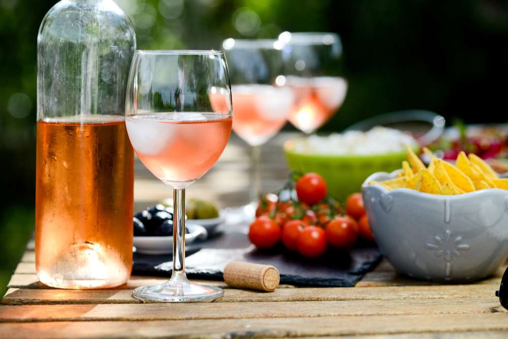 vin_rose_pour_l_aperitif
