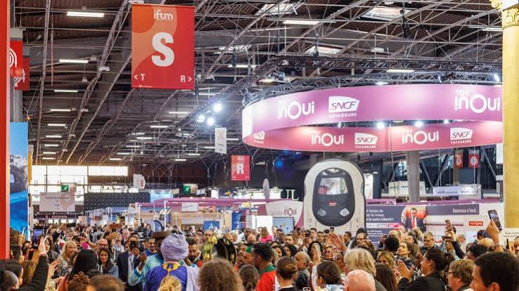 lorens-iftm-top-resa-paris-allees Allées du salon IFTM Top Resa à Paris